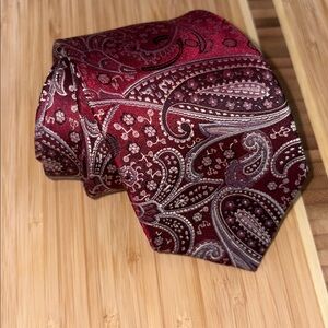 Burma Bibas Paisley Silk Neck Tie – Designer, Formal Accessory